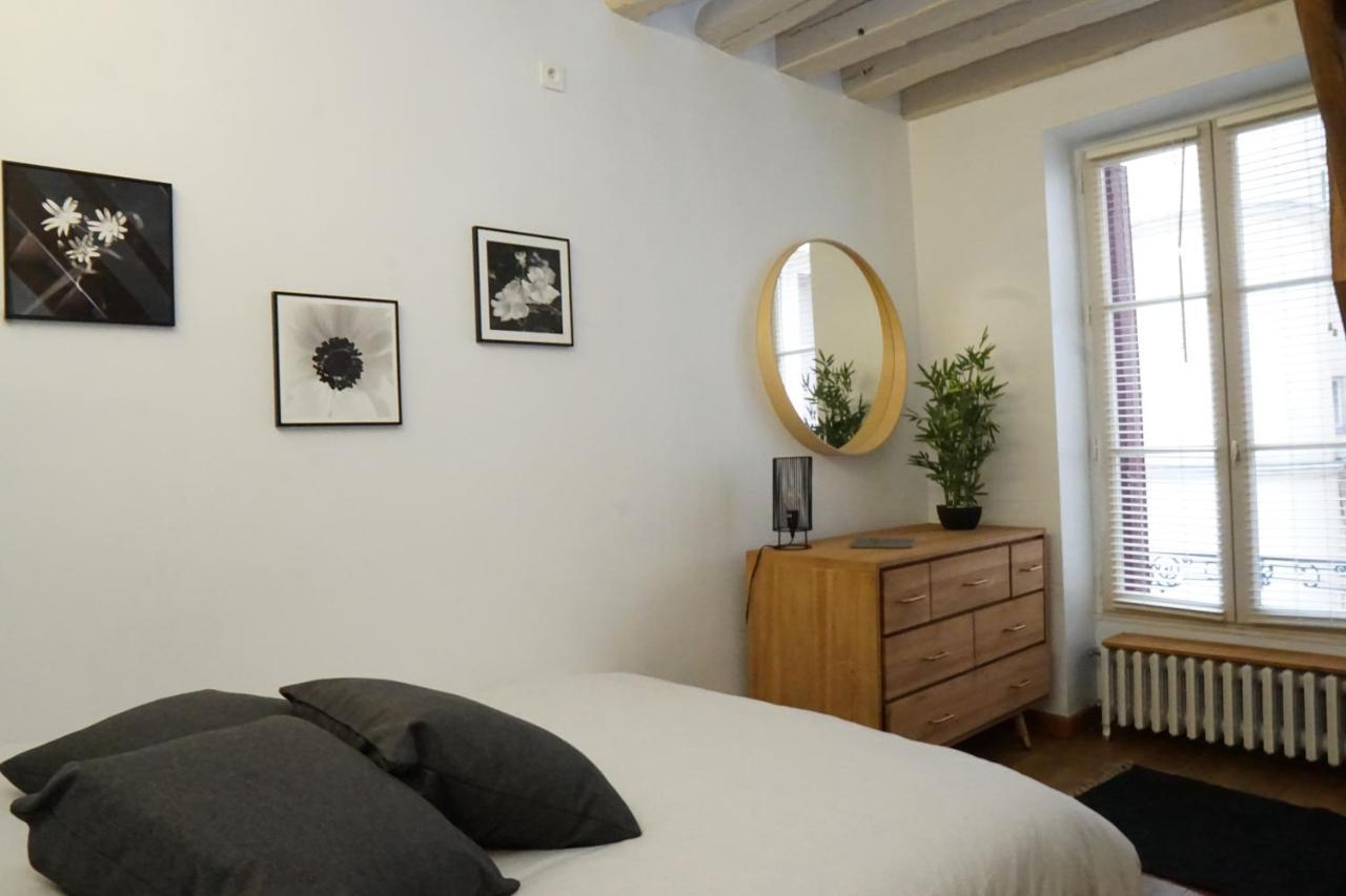 Exigehome-Ici Habita Voltaire Maison En Plein Centre Ville Saint-Germain-en-Laye Ngoại thất bức ảnh